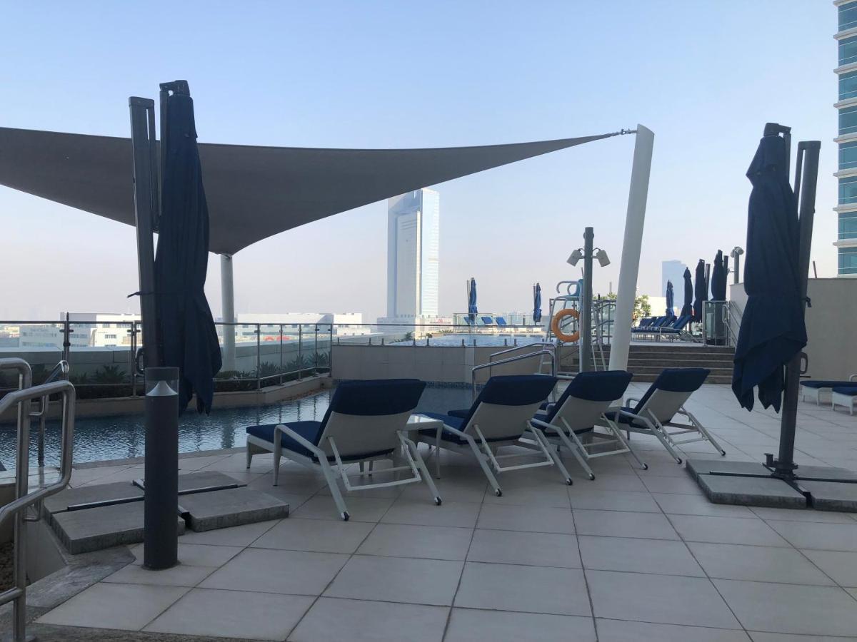 Ultimate Stay Avani Next To Palm Jumeirah Dubai Exterior foto